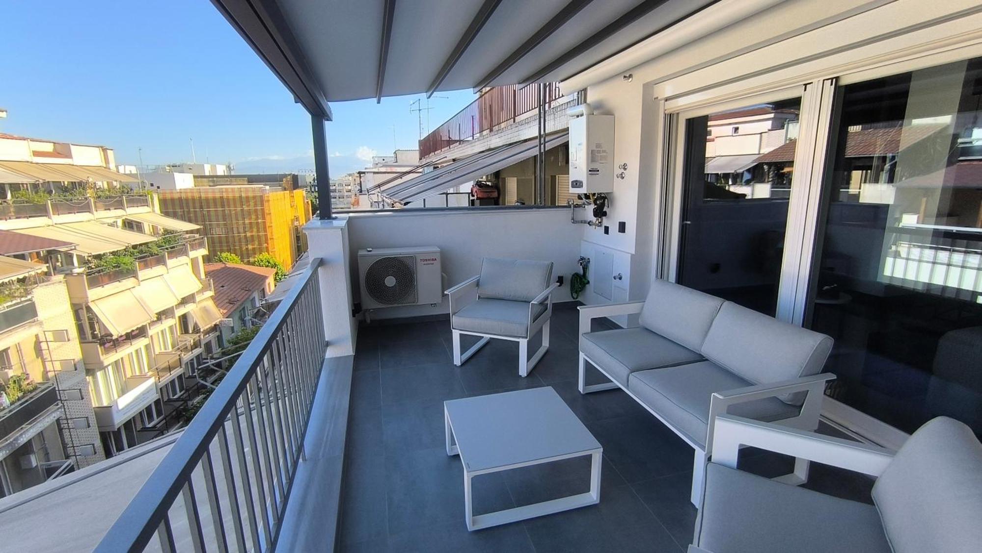Larisa Absolute Suites, Sky View Smart Home Exterior foto